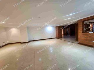 Foto 5 de Rento Departamento - Ordóñez Lasso 3 dormitorios  2 garajes en planta baja