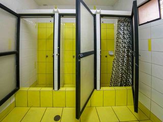 Foto 8 de !Oportunidad! Oficina En Venta 163 M2 En Edificio De Notaria Banda Frente Al Parque De La Exposición