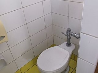 Foto 10 de !Oportunidad! Oficina En Venta 163 M2 En Edificio De Notaria Banda Frente Al Parque De La Exposición