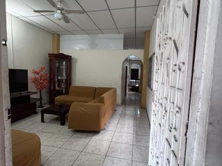 Foto 7 de Vendo casa rentera en Sur de Guayaquil