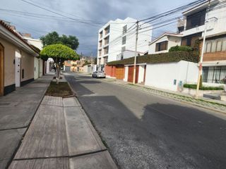 Foto 1 de CASA EN VENTA EN ZONA RESIDENCIAL DE SACHACA