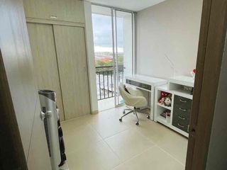 Foto 9 de SE VENDE APARTAMENTO EN HOJARASCA