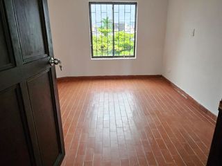 Foto 2 de APARTAESTUDIO EN RENTA AV 30 DE AGOSTO PEREIRA