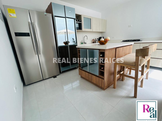 Foto 1 de ARRIENDO CASA MEDIANERA EN UNIDAD CERRADA EN LA CEJA, ANTIOQUIA