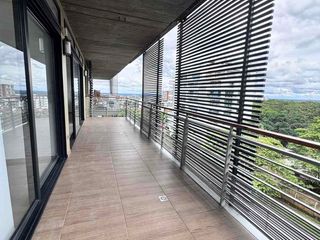 Foto 3 de Espectacular apto duplex, tres habitaciones con baño independiente y terraza, baños social, ACUEDUCTO PROPIO! Dos parqueaderos, Zona Social con Piscina, Jacuzzi, Sauna y BBQ