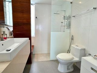 Foto 39 de Penthouse en venta en Malecon de Miraflores con Piscina Terraza