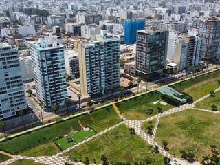 Foto 41 de Penthouse en venta en Malecon de Miraflores con Piscina Terraza