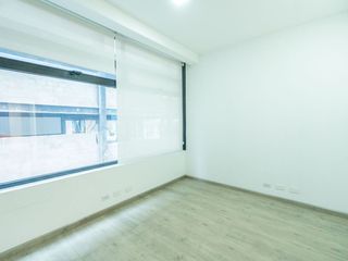 Foto 6 de Oficina en Arriendo – Sector Iñaquito – Edificio Moderno con Amenidades