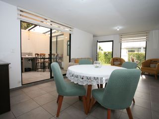 Foto 1 de CASA ESQUINERA MODERNA CON JARDÍN Y SEGURIDAD EN CONJUNTO PRIVADO