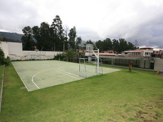 Foto 32 de CASA ESQUINERA MODERNA CON JARDÍN Y SEGURIDAD EN CONJUNTO PRIVADO