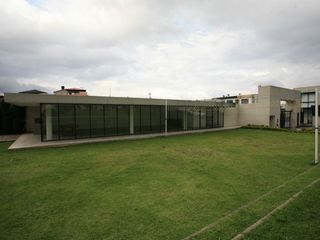 Foto 34 de CASA ESQUINERA MODERNA CON JARDÍN Y SEGURIDAD EN CONJUNTO PRIVADO