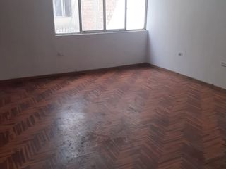 Foto 3 de 🏠 ALQUILER DE AMPLIO DEPARTAMENTO – 2DO PISO – LOS OLIVOS