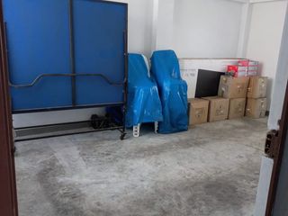 Foto 4 de SE ALQUILA OFICINA O ALMACEN AV BOLÍVAR 4TO PISO 170M2