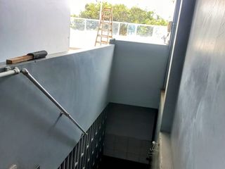 Foto 6 de SE ALQUILA OFICINA O ALMACEN AV BOLÍVAR 4TO PISO 170M2
