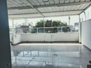 Foto 7 de SE ALQUILA OFICINA O ALMACEN AV BOLÍVAR 4TO PISO 170M2