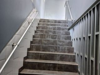 Foto 9 de SE ALQUILA OFICINA O ALMACEN AV BOLÍVAR 4TO PISO 170M2