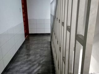 Foto 10 de SE ALQUILA OFICINA O ALMACEN AV BOLÍVAR 4TO PISO 170M2