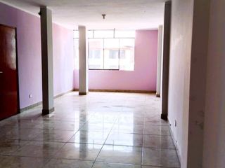 Foto 1 de SE ALQUILA DEPARTAMENTO DE 120M2 / 03 HABITACIONES EN CARABAYLLO