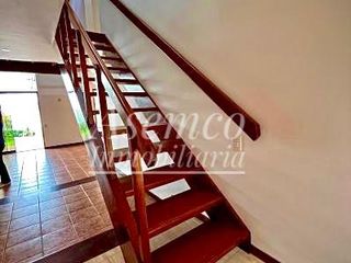 Foto 13 de SURCO - Venta de Moderna Casa en Chacarilla del Estanque frente a Parque