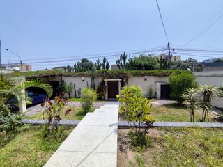 Foto 7 de VENDO CASA COMO TERRENO, A MTS DE AV JAVIER PRADO CDRA 55, RES. MONTERRICO