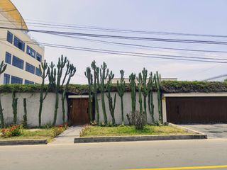 Foto 2 de VENDO CASA COMO TERRENO, A MTS DE AV JAVIER PRADO CDRA 55, RES. MONTERRICO