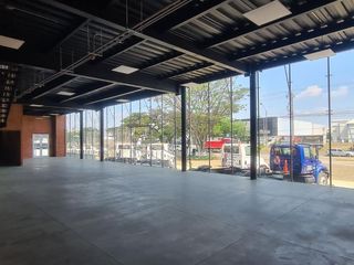 Foto 4 de LOCAL COMERCIAL ARRIENDO AREA 600 M2 AUTOPISTA CALI YUMBO