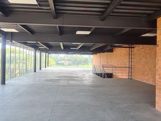 Foto 20 de LOCAL COMERCIAL ARRIENDO AREA 600 M2 AUTOPISTA CALI YUMBO