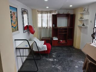 Foto 7 de ¡Vendo Casa en Esquina! Av. Grau (ex Buenos Aires) 94m2