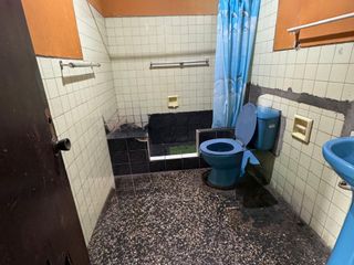 Foto 12 de venta de casa como terreno en ingenieria a espaladas de habich us$ 170,000