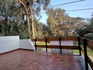 Foto 3 de Casa en alquiler a 5 minutos de Chaclacayo/URB LOS GIRASOLES.