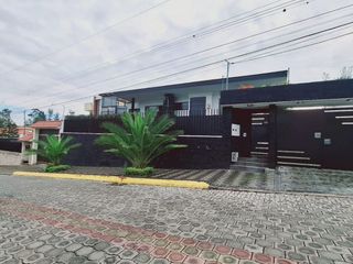 Foto 2 de Renta casa una sola planta Puembo