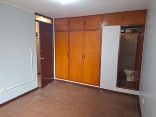 Foto 3 de DEPARTAMENTO  EN SURCO PARA  INVERSIONISTA CON EXCELENTE UBICACION DE SURCO