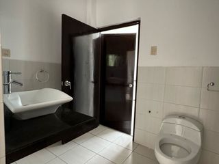 Foto 18 de AMPLIA CASA EN ALQUILER – URB. MIRAFLORES - CASTILLA - PIURA