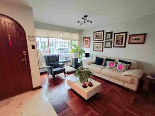 Foto 1 de VENDO ACOGEDORA CASA EN CONDOMINIO CERCA U DE LIMA