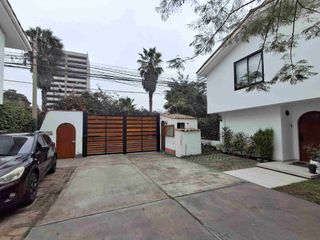 Foto 15 de VENDO ACOGEDORA CASA EN CONDOMINIO CERCA U DE LIMA