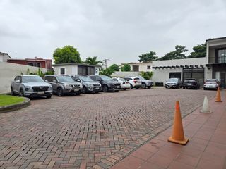 Foto 17 de Alquiler de Local comercial esquinero en Segundo piso alto, 57 m², con Parqueo - Plaza Proyecto, Samborondón