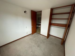 Foto 33 de SE ARRIENDA APARTAMENTO EN MAZUREN BOGOTÁ