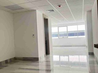 Foto 7 de OFICINA DE VENTA EN EDIFICIO PLATINIUM