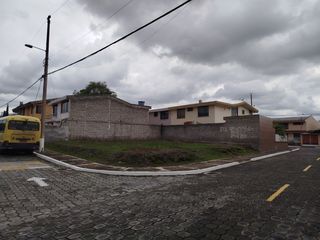 Foto 1 de Terreno en Venta Valle de los Chillos.