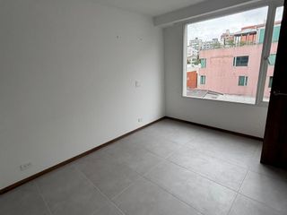 Foto 11 de Vendo departamento de 3 habitaciones duplex Quito tenis