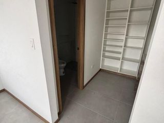 Foto 5 de Vendo departamento de 3 habitaciones duplex Quito tenis