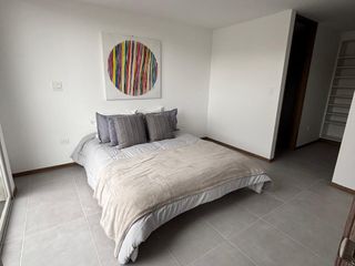 Foto 6 de Vendo departamento de 3 habitaciones duplex Quito tenis