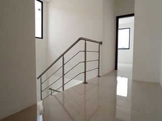 Foto 4 de Rento casa 4 dormitorios, La Joya Granate
