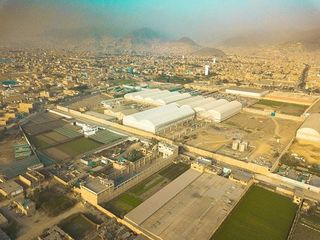 Foto 2 de VENDO LOCAL INDUSTRIAL DE 4160 M2 EN COMAS, DISEÑADO EXCLUSIVAMENTE PARA EMPRESAS INDUSTRIALES