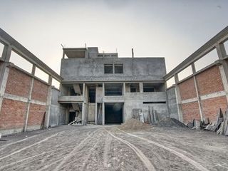 Foto 7 de VENDO LOCAL INDUSTRIAL DE 4160 M2 EN COMAS, DISEÑADO EXCLUSIVAMENTE PARA EMPRESAS INDUSTRIALES
