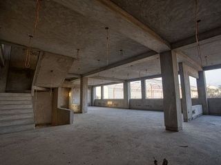 Foto 17 de VENDO LOCAL INDUSTRIAL DE 4160 M2 EN COMAS, DISEÑADO EXCLUSIVAMENTE PARA EMPRESAS INDUSTRIALES