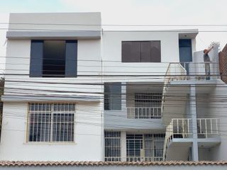 Foto 1 de VENDO DEPARTAMENTO DE 97.14  PISO 3CARABAYLLO, CON GAS CALIDDA Y LUZ INDEPENDIENTE