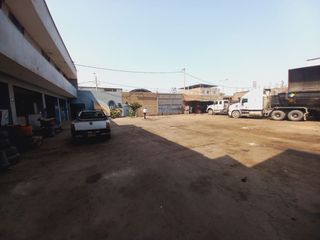 Foto 4 de VENDO LOCAL INDUSTRIAL DE 2005 M2 EN SANTA ANITA, IDEAL PARA ALMACENES Y DEPOSITOS DE TRANSPORTE DE CARGA PESADA