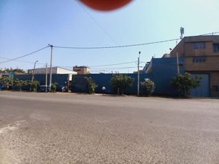 Foto 10 de VENDO LOCAL INDUSTRIAL DE 2005 M2 EN SANTA ANITA, IDEAL PARA ALMACENES Y DEPOSITOS DE TRANSPORTE DE CARGA PESADA