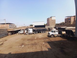 Foto 25 de VENDO LOCAL INDUSTRIAL DE 2005 M2 EN SANTA ANITA, IDEAL PARA ALMACENES Y DEPOSITOS DE TRANSPORTE DE CARGA PESADA